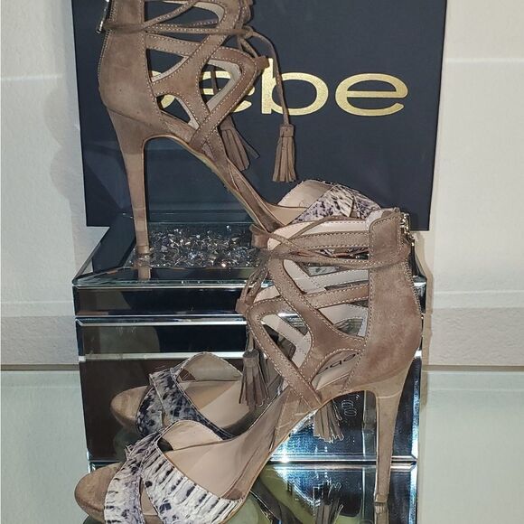 Bebe Lea Tassleled Tie-up Sandal Size 10 - Picture 15 of 16